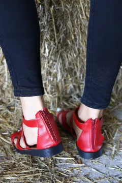 Arka Fermuarlı Kadın Sandalet Kırmızı