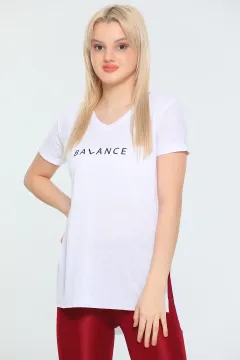 Kadın Likralı V Yaka Yırtmaçlı Uzun Salaş T-shirt Beyaz