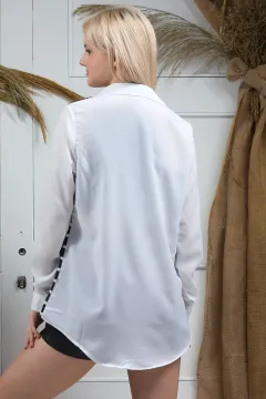 Kadın Hafif Dökümlü Uzun Kollu Baskılı Gömlek Beyazsiyah