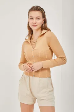 Kadın Gömlek Yaka Taş Detaylı Triko Bluz Bisküvi