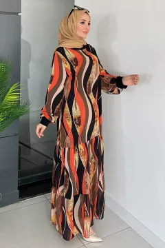 Desenli Bileği Lastikli Eteği Pileli Astarlı Tesettür Şifon Elbise Siyahorange