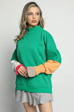 Kadın Balıkçı Yaka Renk Garnili Şardonlu Oversize Sweatshırt Yeşil