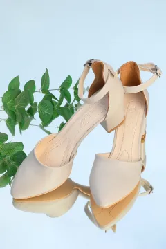 Kadın Bilek Kemerli Topuklu Ayakkabı Taş
