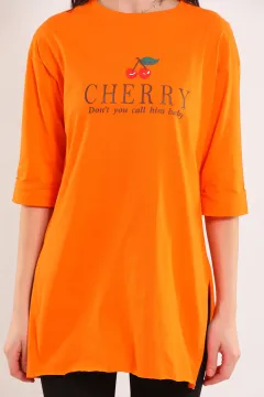 Kadın Bisiklet Yaka Duble Kol Ön Baskılı Yan Yırtmaçlı Salaş T-shirt Orange