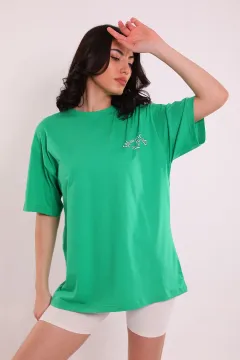 Kadın Bisiklet Yaka Ön Ve Arka Yüzü Yazı Baskılı Oversize T-shirt Yeşil