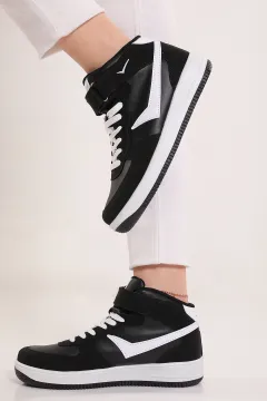 Kadın Boğazlı Jordan Spor Ayakkabı Siyah