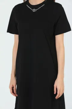 Kadın Cep Detaylı Aksesuarlı T-shirt Elbise Siyah