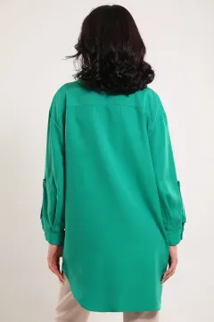 Kadın Çift Çepli Kol Apoletli Salaş Tesettür Tunik Gömlek Yeşil
