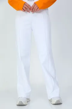 Kadın Çimalı Bol Paça Pantolon Eşofman Beyaz