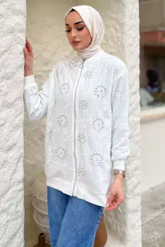 Kadın İnci İşlemeli Fistolu Tesettür Ceket Krem