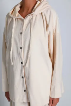 Kadın Kapüşonlu Çıtçıtlı Kadife Gömlek Bej
