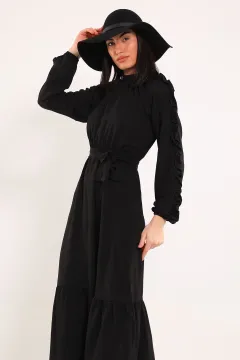 Kadın Kol Fırfır Detaylı Beli Kuşaklı Elbise Siyah