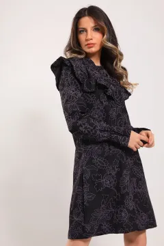 Kadın Önü Fırfırlı Kolu Lastikli Desenli Tunik Siyah
