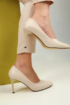 Kadın Stiletto Topuklu Ayakkabı Taş
