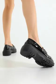 Kadın Tokalı Yüksek Taban Casual Ayakkabı Siyahrugan