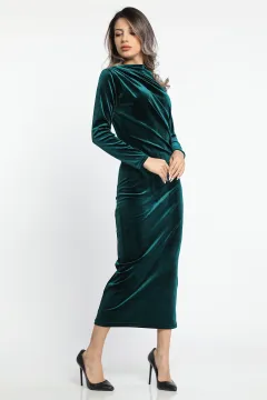 Kadın Yan Drapeli Kadife Gece Abiye Elbise Zümrüt Yeşili