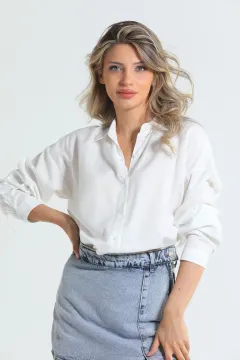 Kadın Yan Yırtmaç Düğme Detaylı Gömlek Tunik Krem