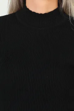 Kadın Yarım Balıkçı Yaka Likralı Triko Bluz Siyah
