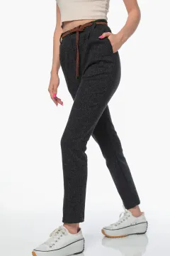 Kadın Yüksek Bel Kendinden Desenli Kemerli Kışlık Pantolon Siyah
