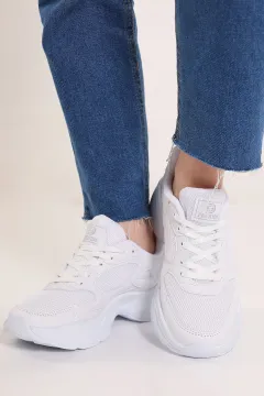 Kadın Yüksek Taban Bağcıklı Spor Ayakkabı Beyaz