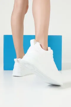 Kadın Bağcıklı Yüksek Taban Günlük Spor Ayakkabı Beyaz