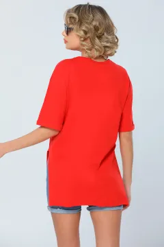 Kadın Bisiklet Yaka Yan Yırtmaçlı Uzun Basic T-shirt Kırmızı