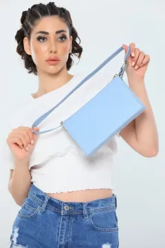 Zincir Detaylı Kadın Çapraz Çanta Mavi