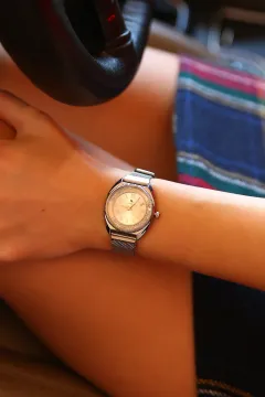 Mıknatıslı Kadın Kol Saati Gümüş