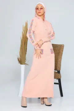 Kadın Kapüşonlu Nakışlı Triko Elbise Pudra