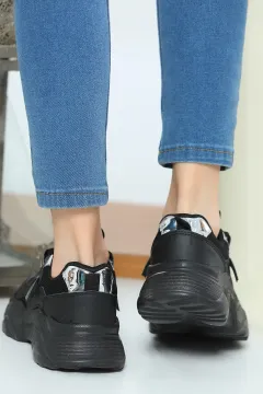 Kadın Bağcıklı Spor Ayakkabı Siyah