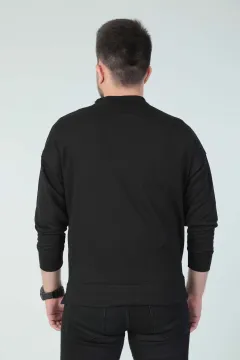 Erkek Yaka Nakışlı Sweatshirt Siyah