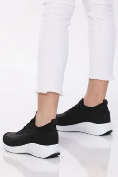 Kadın Lastik Bağcıklı Micro Fiber Günlük Spor Ayakkabı Siyahbeyaz
