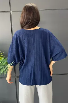 V Yaka Kendinden Desenli Kadın Oversize Bluz Lacivert