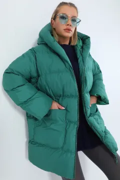 İç Astarlı Kapüşonlu Oversize Kadın Mont Yeşil