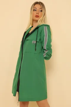 Kadın Kapüşonlu Şeritli Uzun Trençkot Yeşil