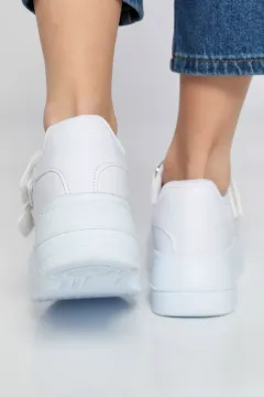 Yüksek Taban Cırtcırtlı Kadın Spor Ayakkabı Beyaz