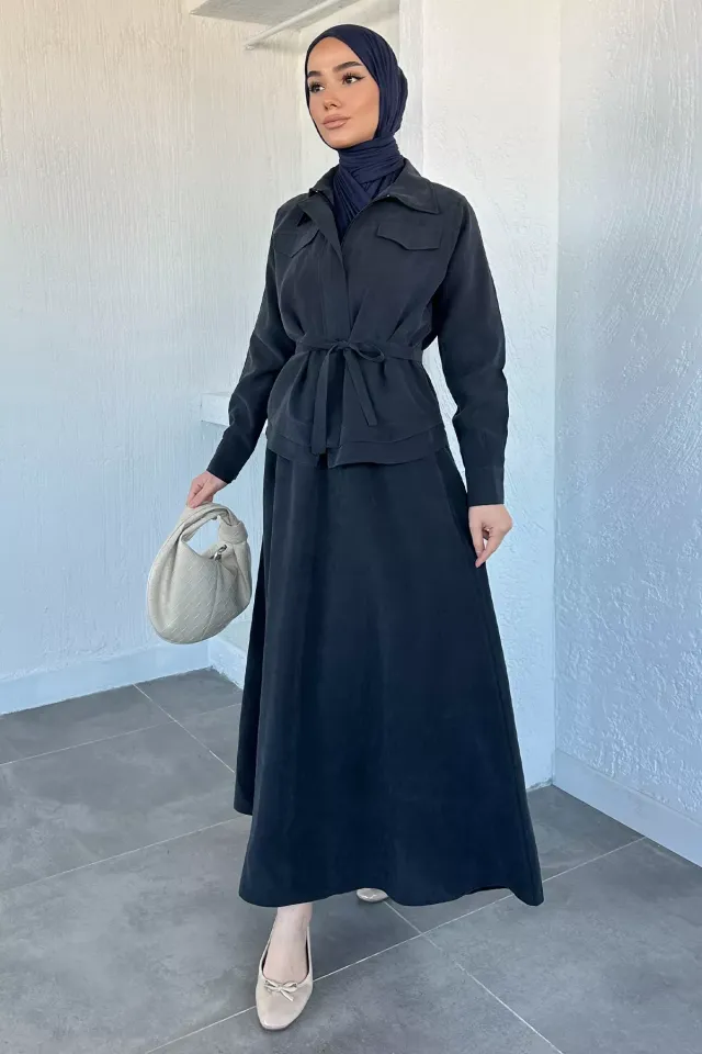 Bel Lastikli Etek Ön Fermuarlı Ceket Kuşaklı Tesettür İkili Takım Siyah