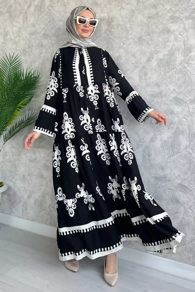 Boydan Düğmeli Desenli Rahat Viskon Elbise Siyah