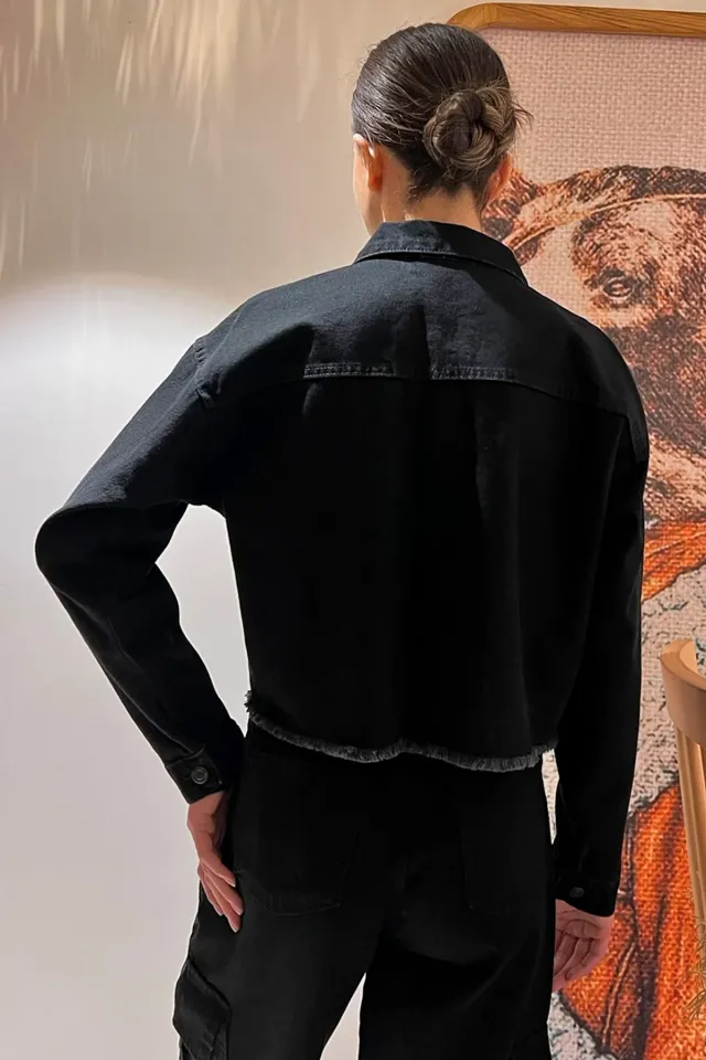 Çift Cepli Bitiş Püskül Detaylı Kadın Crop Top Jean Kot Ceket Siyah