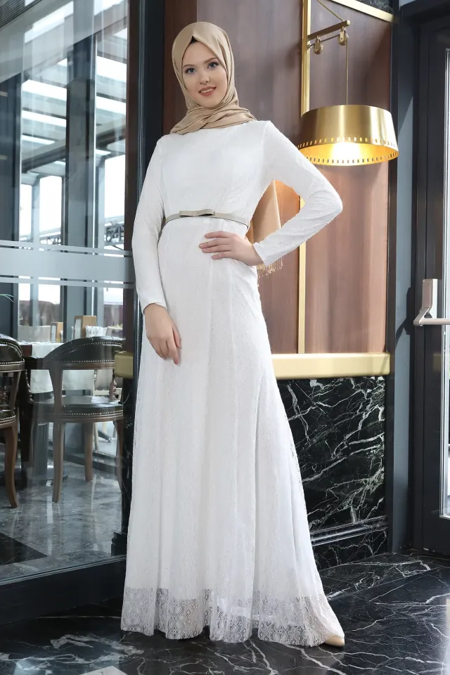 Kadın Modest Dantelli Balık Uzun Tesettür Abiye Elbise Beyaz