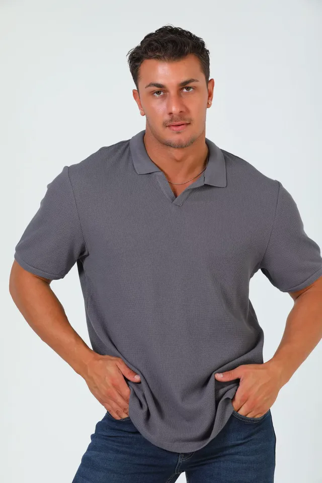 Erkek Polo Yaka Kendinden Desenli Oversize T-shirt Füme