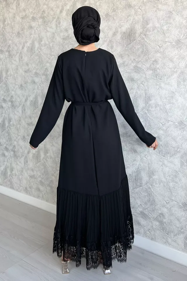 Eteği Pileli Bel Kuşak Detaylı Astarlı Şifon Tesettür Elbise Siyah