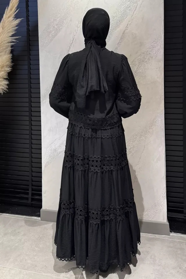Fistolu Hakim Yaka Gömlek Bel Lastikli Etek Tesettür İkili Takım Siyah