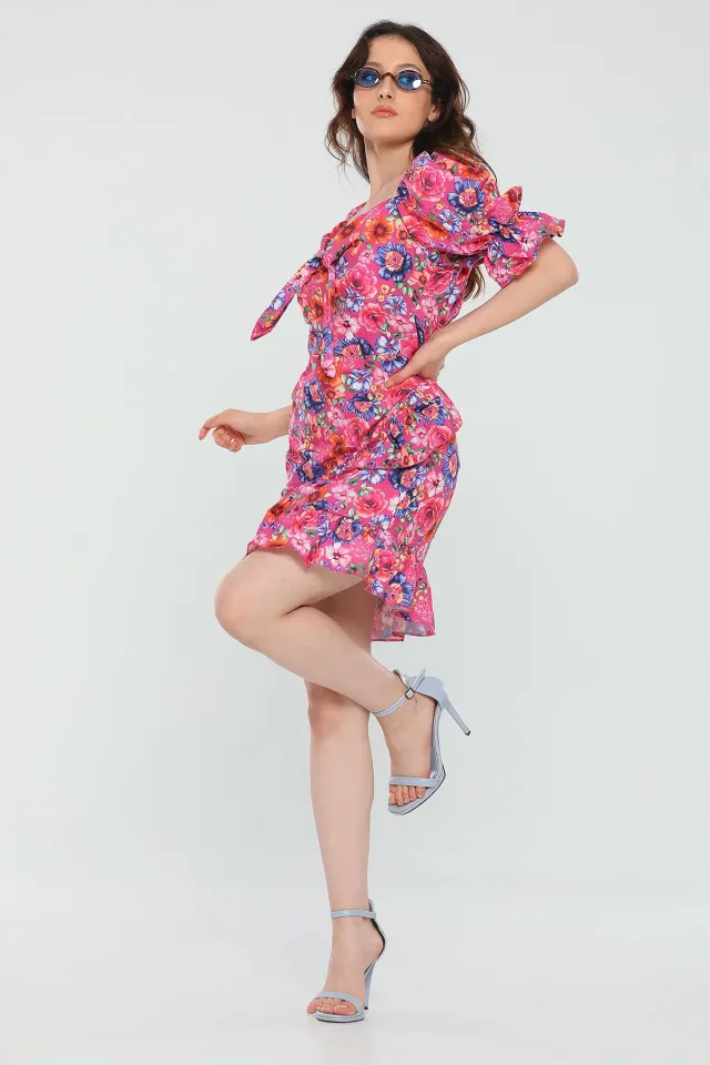 Kadın Prenses Kol Sırt Gipeli Çiçek Desenli Yazlık Mini Elbise Fuşya