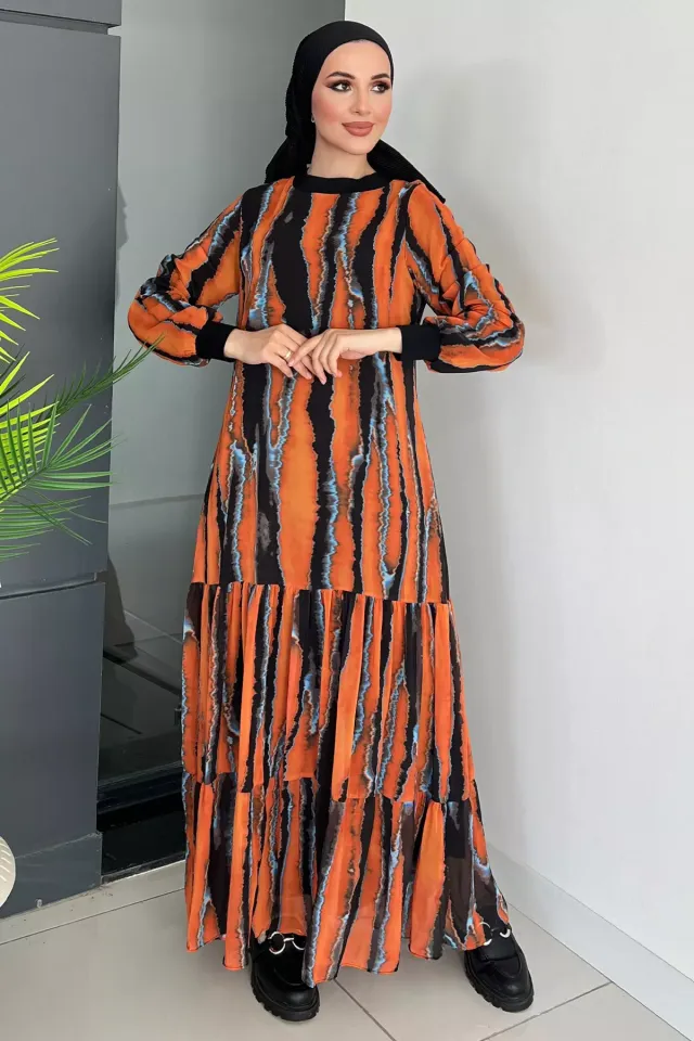 İç Astarlı Desenli Ve Pileli Tesettür Şifon Elbise Orange