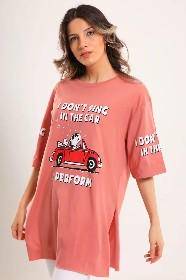 Kadın Baskılı Yan Yırtmaçlı T-shirt Pembe