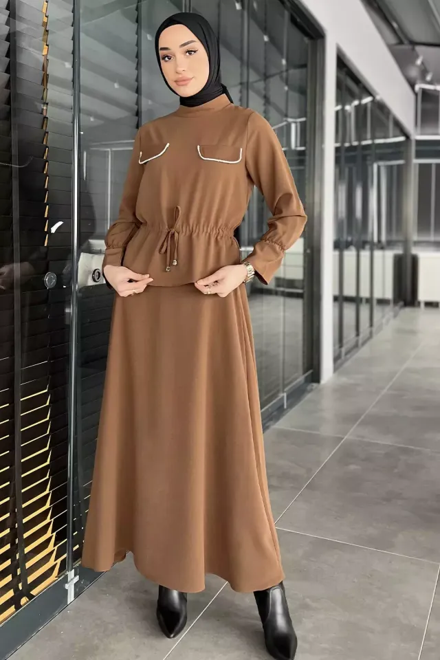 Kadın Bilek Ve Bel Büzgülü Taş Detaylı Tesettür Etek Bluz İkili Takım Kahve
