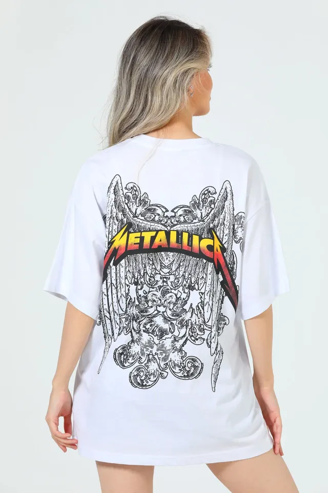 Kadın Bisiklet Yaka Metallica Baskılı Oversize T-shirt Beyaz