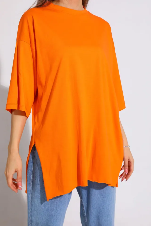 Kadın Bisiklet Yaka Yan Yırtmaç Detaylı Salaş T-shirt Orange