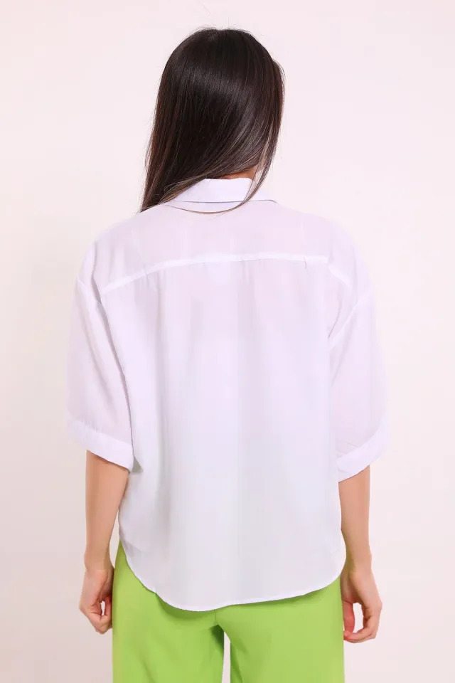 Kadın Çift Cep Detaylı Salaş Crop Gömlek Beyaz